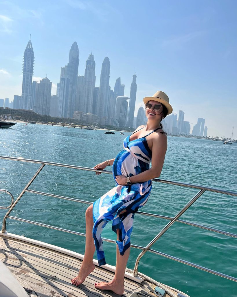 ZBOGOM, DUBAI: Amra Džeko ne miruje u trudnoći