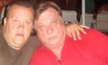 Halid Bešlić sa sinom Dinom (Društvene mreže)